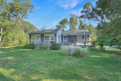 /international/us/22-oklahoma-avenue-vineyard-haven-ma-110108072315/