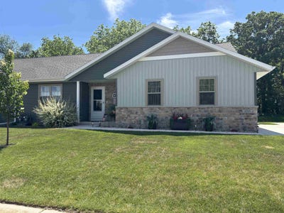 /international/us/5313-n-wright-road-milton-wi-110108820626/