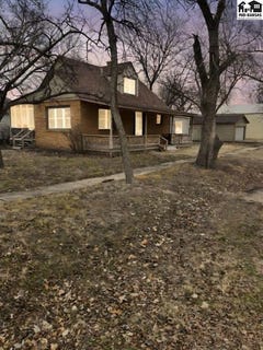 /international/us/221-s-empire-st-galva-ks-110097586232/