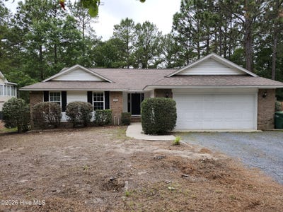 /international/us/370-sandhills-circle-pinehurst-nc-110108478978/