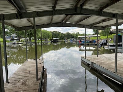 /international/us/lot-643-lake-viking-terrace-gallatin-mo-110108911822/