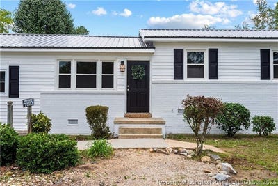 /international/us/413-lincoln-mckay-drive-lillington-nc-110106696134/
