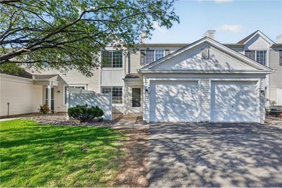 /international/us/14741-excelsior-lane-apple-valley-mn-110108094141/