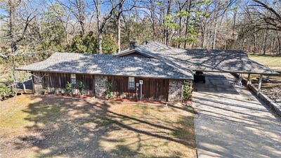 /international/us/2500-e-8th-street-danville-ar-110102938358/