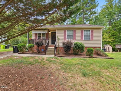 /international/us/4007-tyne-drive-durham-nc-110110407570/