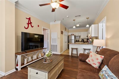 /international/us/303-helen-keller-boulevard-tuscaloosa-al-110106767728/