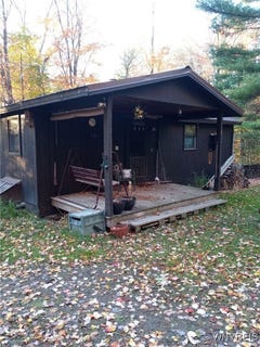 /international/us/6-munson-road-poland-ny-110101265883/