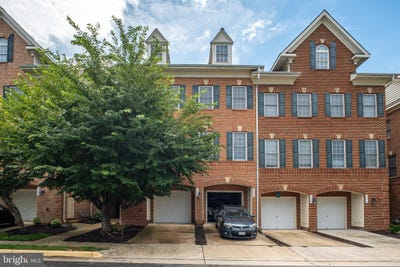 /international/us/4605-hummingbird-lane-fairfax-va-110100818371/