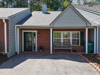 /international/us/460-silver-leaf-drive-christiansburg-va-110107286747/
