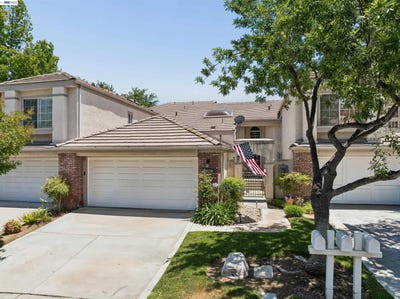 /international/us/24448-hampton-dr-santa-clarita-ca-110109003252/