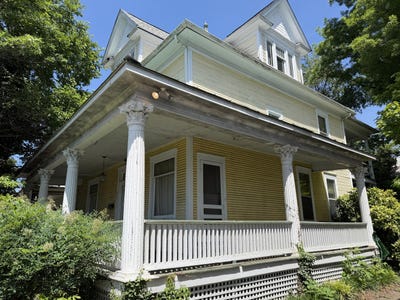 /international/us/825-marshall-ave-sw-roanoke-va-110108410691/