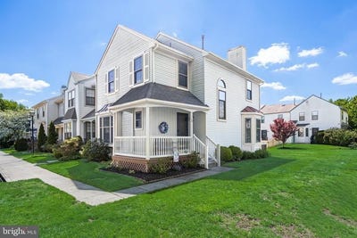 /international/us/20-claret-court-marlton-nj-110107786303/