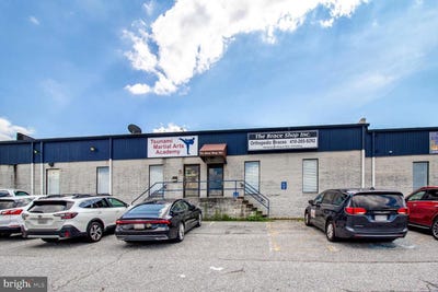/international/us/1718-i-belmont-ave-windsor-mill-md-110100684014/