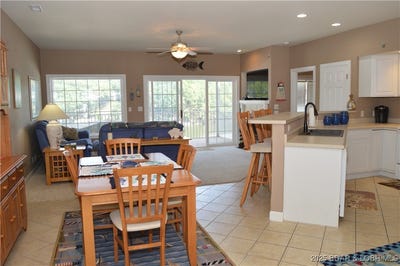 /international/us/68-lighthouse-road-unit-133-lake-ozark-mo-110101262323/