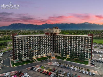 /international/us/411-lakewood-circle-colorado-springs-co-110120067746/