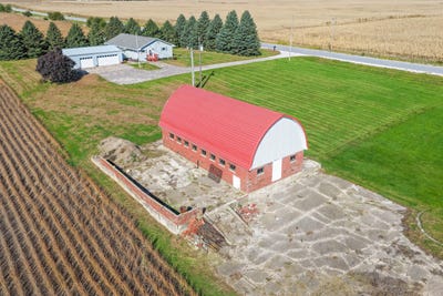 /international/us/17536-highway-d47-hubbard-ia-110120153095/