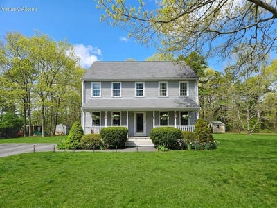 /international/us/51-jamie-s-path-plymouth-ma-110107994478/