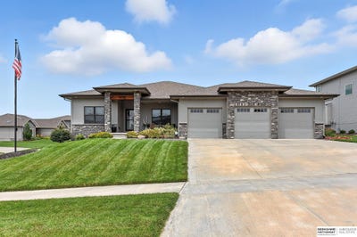 /international/us/11518-cooper-street-papillion-ne-110100969545/?lang=zh-cn