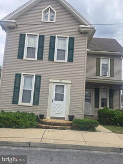 /international/us/130-n-railroad-street-annville-pa-110108854163/