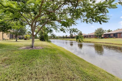 /international/us/226-shell-falls-drive-apollo-beach-fl-110100674109/?lang=fr