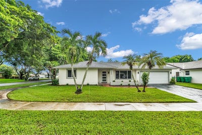 /international/us/11804-sw-54th-st-cooper-city-fl-110110170512/