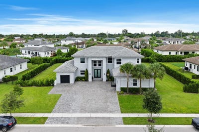 /international/us/2001-meadows-drive-davie-fl-110106475490/