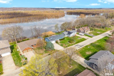 /international/us/49-bay-shore-drive-lacon-il-110107197140/