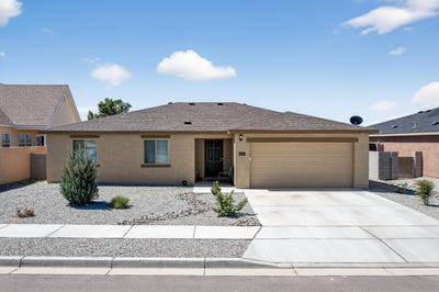 /international/us/2401-desi-loop-belen-nm-110101088647/