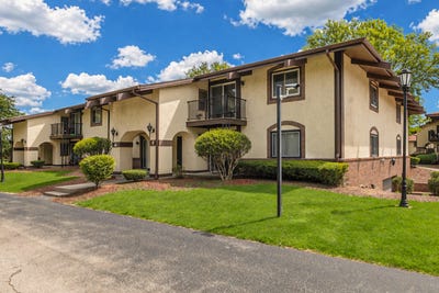 /international/us/n82w13510-fond-du-lac-ave-menomonee-falls-wi-110108118800/