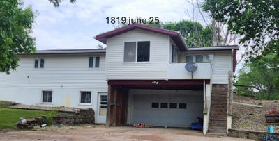 /international/us/1819-n-foster-st-mitchell-sd-110101150212/?lang=en