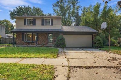 /international/us/23876-indianwood-street-clinton-township-mi-110120496439/