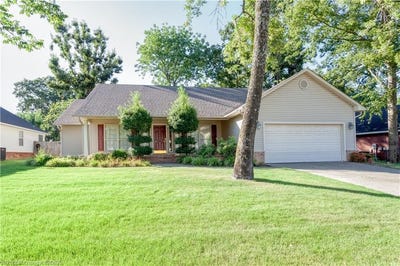 /international/us/9800-hanover-cir-fort-smith-ar-110101243451/