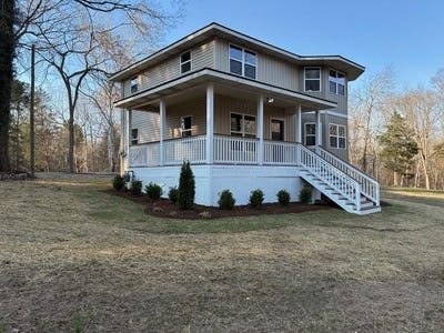 /international/us/220-bluff-rd-big-sandy-tn-110106363551/