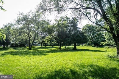 /international/us/8748-north-valley-pike-rockingham-va-110100400171/