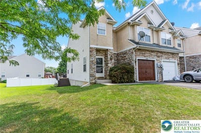 /international/us/225-maple-court-alburtis-boro-pa-110101262956/