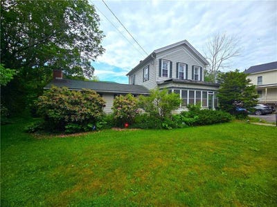 /international/us/51-main-st-stamford-ny-110108988395/