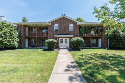 /international/us/1100-tollis-parkway-unit-106-broadview-heights-oh-110101112278/