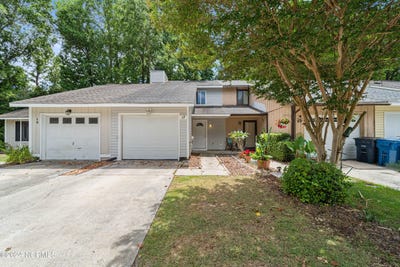 /international/us/17-s-onsville-place-jacksonville-nc-110101291772/