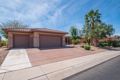 /international/us/17949-w-tierra-del-sol-drive-surprise-az-110106468435/
