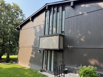 /international/us/60-lausanne-ct-lake-geneva-wi-110101368895/