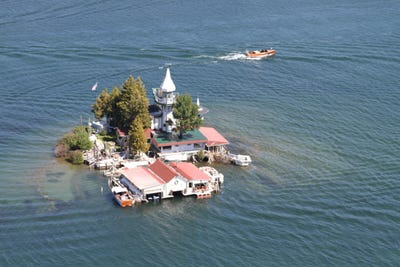 /international/us/1360-s-dollar-island-cedarville-mi-110103046102/