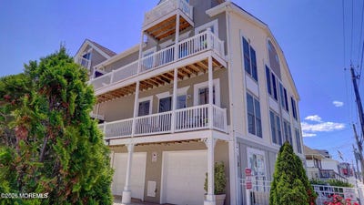 /international/us/33-sumner-avenue-seaside-heights-nj-110108451215/