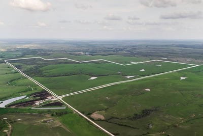 /international/us/0-100th-st-toronto-ks-110107452443/