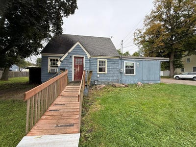 /international/us/1302-saint-joseph-avenue-albert-lea-mn-110110364730/