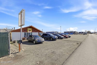 /international/us/111-n-frontage-rd-wapato-wa-110106074827/
