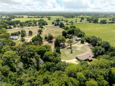 /international/us/223-fm-488-fairfield-tx-110119538579/