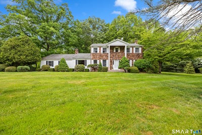 /international/us/620-riverside-drive-cheshire-ct-110108221207/