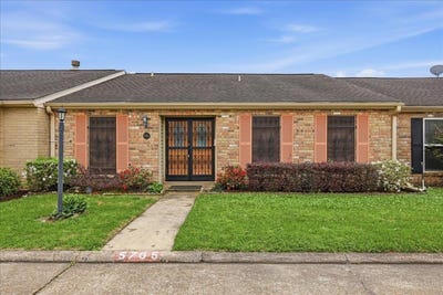 /international/us/5765-townhouse-lane-beaumont-tx-110106318284/
