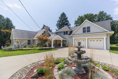 /international/us/15797-hillside-drive-vandalia-mi-110097969789/