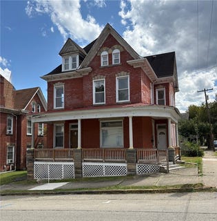/international/us/236-washington-ave-charleroi-boro-pa-110104954681/